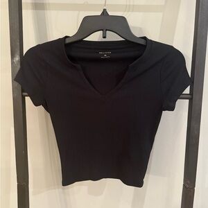 Hollister Black V-Neck Crop Top